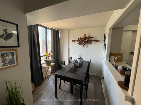 Photo 17 at 601 - 117 Gerrard Street, Yonge Corridor, Toronto