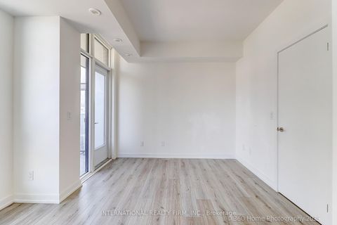 Photo 11 at 12 - 851 Sheppard Avenue W, Clanton Park, Toronto