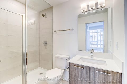 Photo 12 at 12 - 851 Sheppard Avenue W, Clanton Park, Toronto