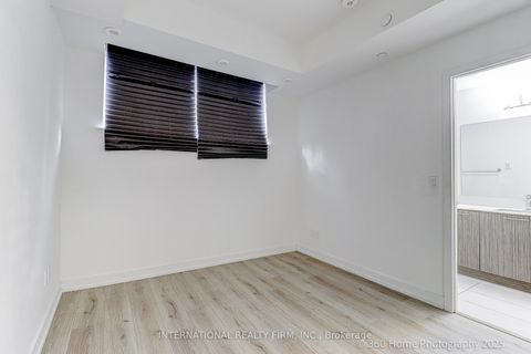 Photo 16 at 12 - 851 Sheppard Avenue W, Clanton Park, Toronto