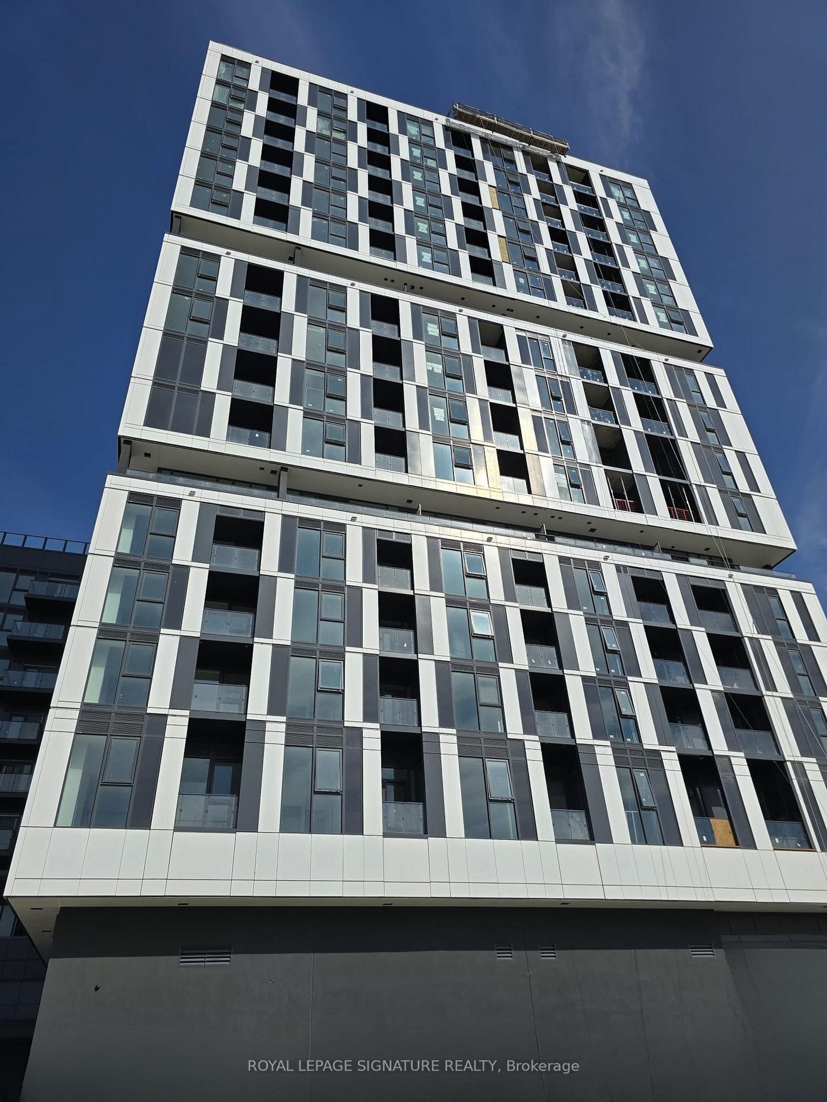314 - 1007 The Queensway Avenue, City Centre West, Toronto by Alessia Polo 314 - 1007 The Queensway Avenue, City Centre West, Toronto