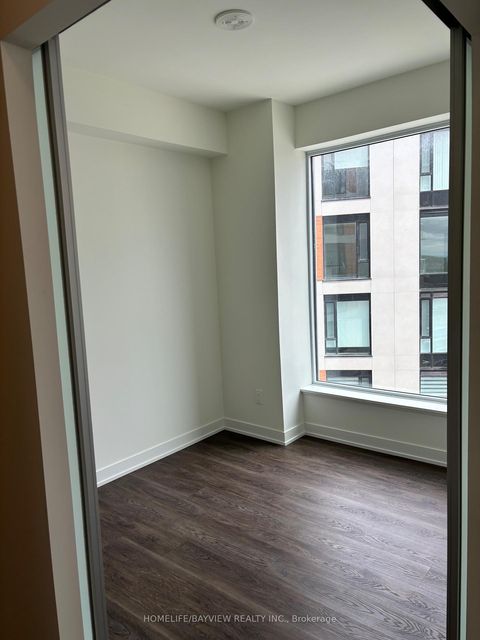 Photo 13 at 930 - 2 David Eyer Road, Rural Richmond Hill, Richmond Hill Photo 13 at 930 - 2 David Eyer Road, Rural Richmond Hill, Richmond Hill