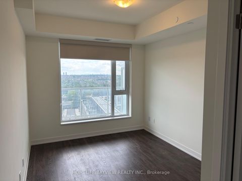 Photo 14 at 930 - 2 David Eyer Road, Rural Richmond Hill, Richmond Hill