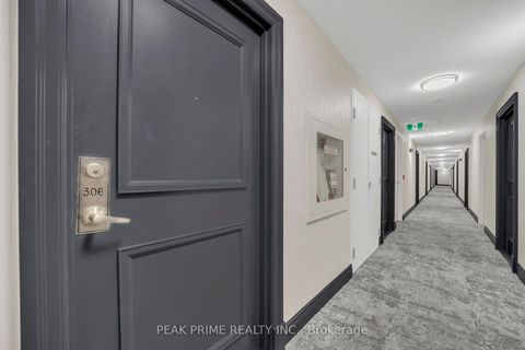 Photo 20 at 306 - 308 Palmerston Avenue, Bellwoods, Toronto