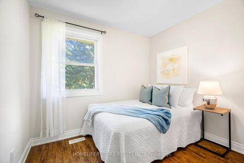 Photo 20 at 25 Peking Road, Woburn, Toronto Photo 20 at 25 Peking Road, Woburn, Toronto