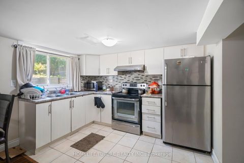 Photo 25 at 25 Peking Road, Woburn, Toronto Photo 25 at 25 Peking Road, Woburn, Toronto