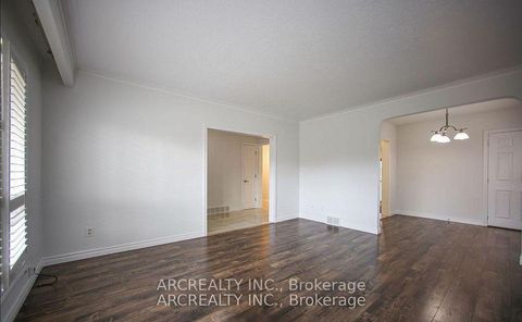 Photo 4 at 16 Faith Avenue, Clanton Park, Toronto