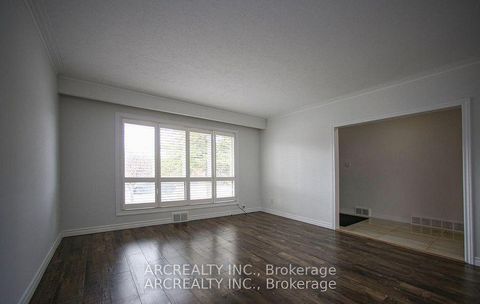 Photo 6 at 16 Faith Avenue, Clanton Park, Toronto