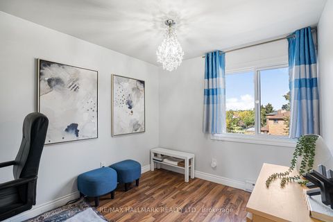 Photo 4 at 19 - 195 Trudelle Street, Eglinton East, Toronto