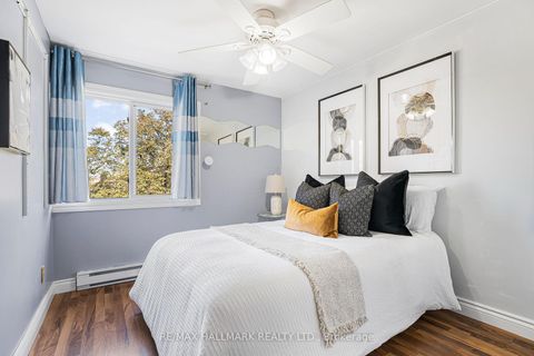 Photo 6 at 19 - 195 Trudelle Street, Eglinton East, Toronto