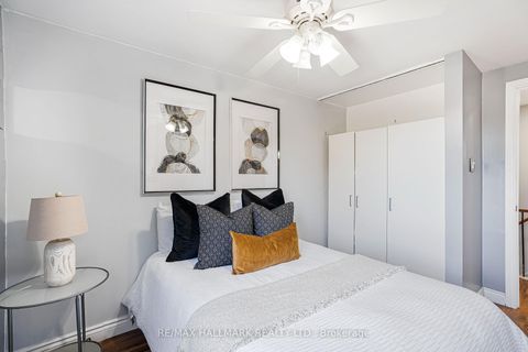 Photo 7 at 19 - 195 Trudelle Street, Eglinton East, Toronto