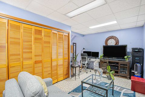 Photo 10 at 19 - 195 Trudelle Street, Eglinton East, Toronto