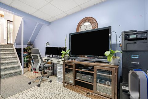 Photo 11 at 19 - 195 Trudelle Street, Eglinton East, Toronto