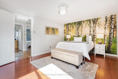 Photo 13 at 19 - 195 Trudelle Street, Eglinton East, Toronto