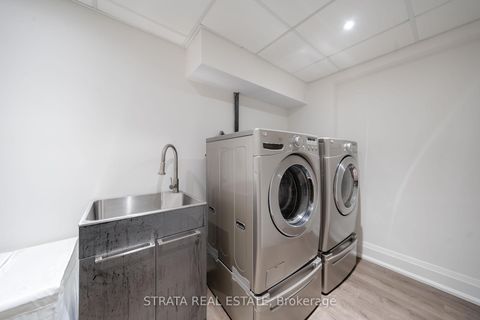 Photo 37 at 39 Dunblane Avenue, Maple, Vaughan