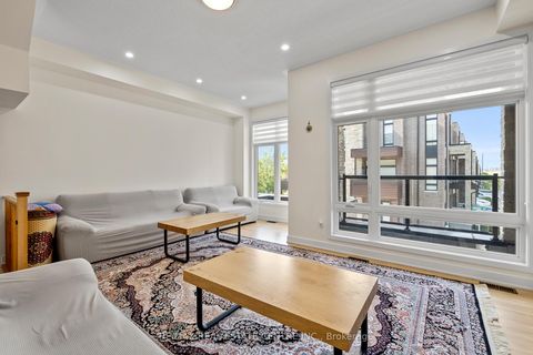 Photo 10 at 53 Benoit Street, Vellore Village, Vaughan