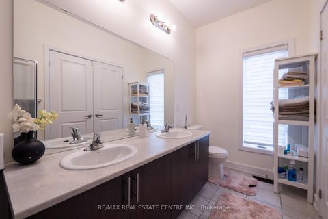 Photo 25 at 53 Benoit Street, Vellore Village, Vaughan
