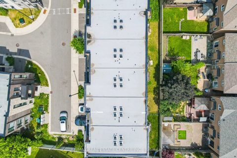 Photo 32 at 53 Benoit Street, Vellore Village, Vaughan