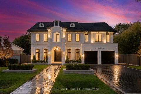 Photo 4 at 517 Stafford Drive, WO West, Oakville