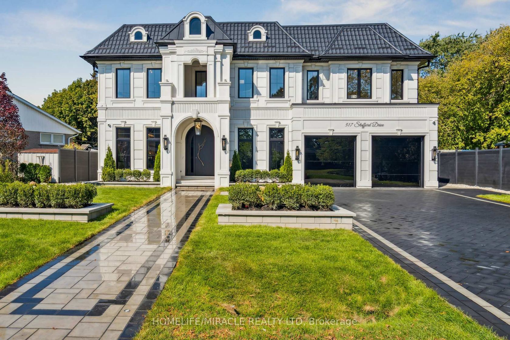 517 Stafford Drive, WO West, Oakville 