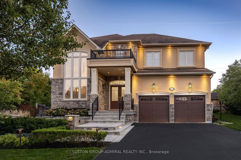 Photo 1 at 22 James Bowman Court, Nobleton, King