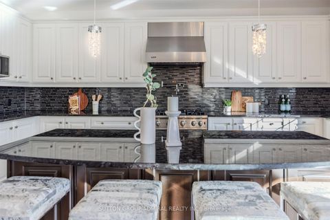 Photo 10 at 22 James Bowman Court, Nobleton, King