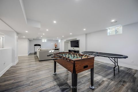 Photo 32 at 22 James Bowman Court, Nobleton, King