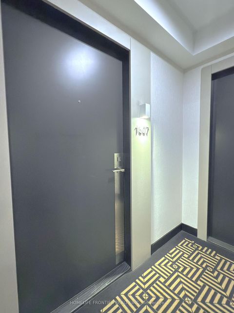 Photo 3 at 1507 - 89 McGill Street, Yonge Corridor, Toronto