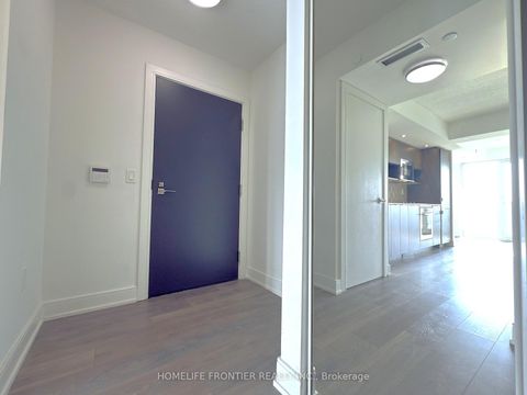 Photo 6 at 1507 - 89 McGill Street, Yonge Corridor, Toronto