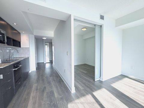 Photo 19 at 1507 - 89 McGill Street, Yonge Corridor, Toronto