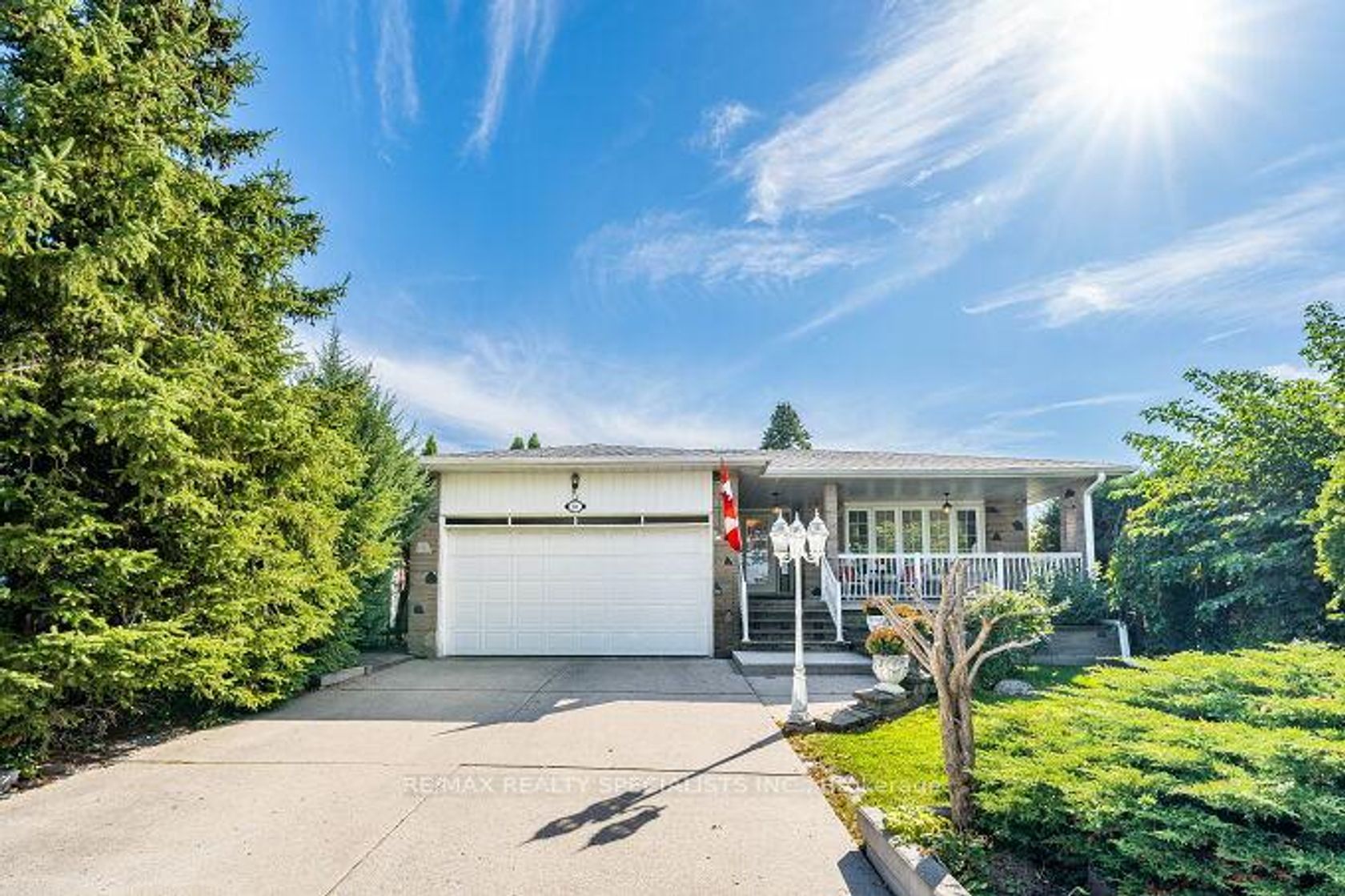 61 Brewster Crescent, Jane Heights, Toronto 