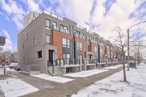 Photo 3 at 14 - 245 Mclevin Avenue, Malvern, Toronto