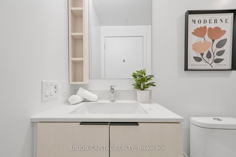 Photo 18 at 3517 - 82 DALHOUSIE Street, Yonge Corridor, Toronto