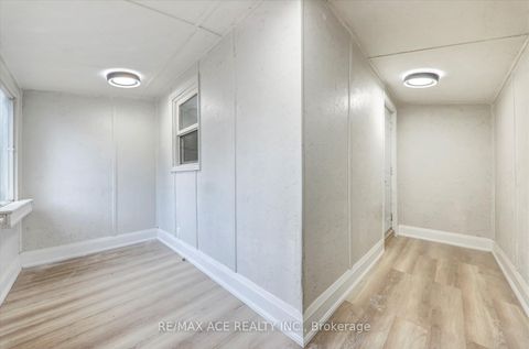 Photo 12 at 734 Brock Avenue, Junction, Toronto