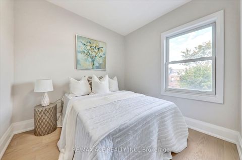 Photo 22 at 734 Brock Avenue, Junction, Toronto