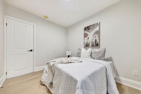 Photo 25 at 734 Brock Avenue, Junction, Toronto