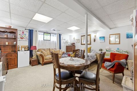 Photo 11 at 66 Springdale Drive, Cundles East, Barrie