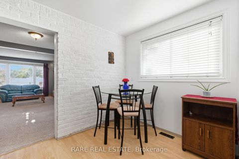 Photo 30 at 66 Springdale Drive, Cundles East, Barrie