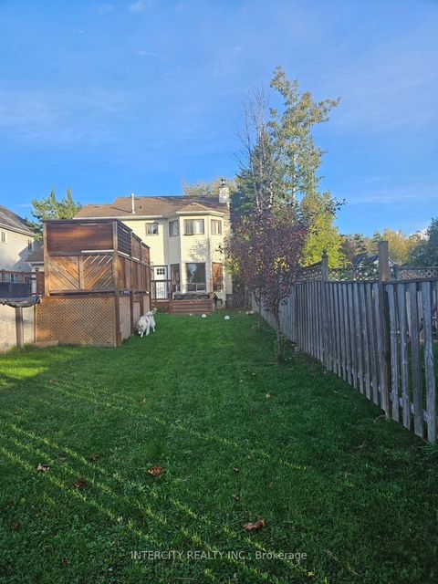 Photo 1 at 981 Linden Street S, Alcona, Innisfil