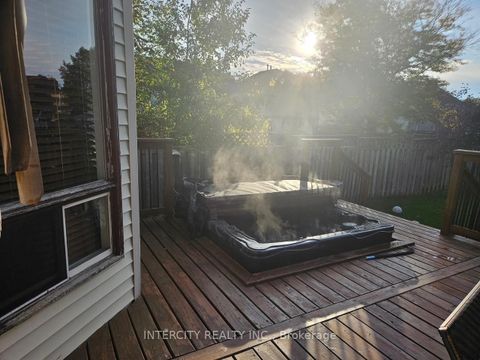 Photo 7 at 981 Linden Street S, Alcona, Innisfil