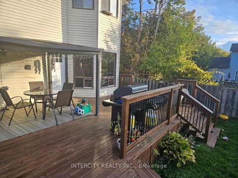 Photo 8 at 981 Linden Street S, Alcona, Innisfil