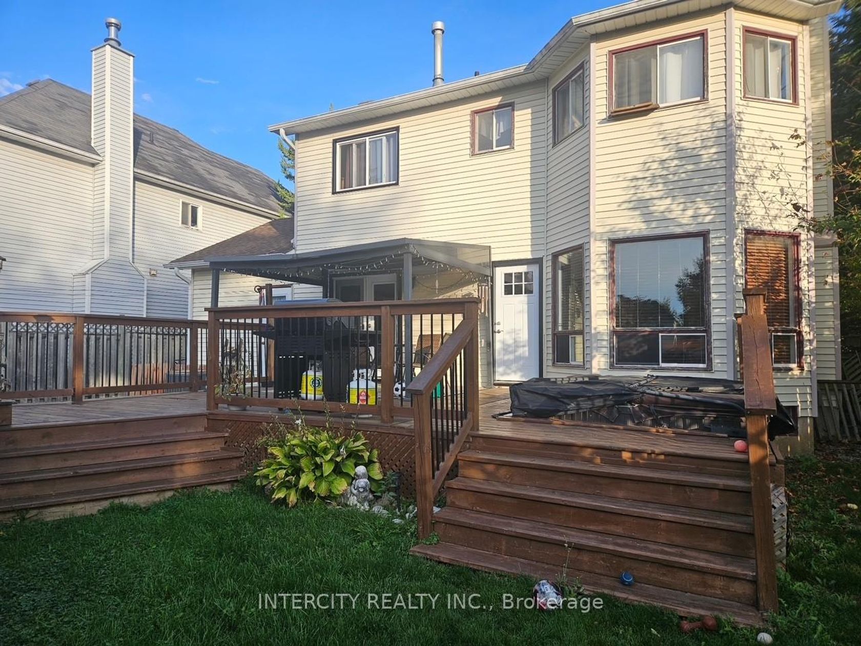 981 Linden Street S, Alcona, Innisfil photo number 2