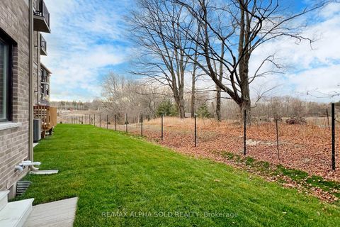 Photo 39 at 66 Puisaya Drive, Rural Richmond Hill, Richmond Hill