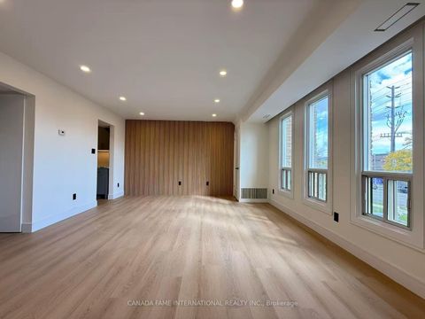 Photo 9 at 52 - 16 Rexdale Boulevard, Kipling, Toronto