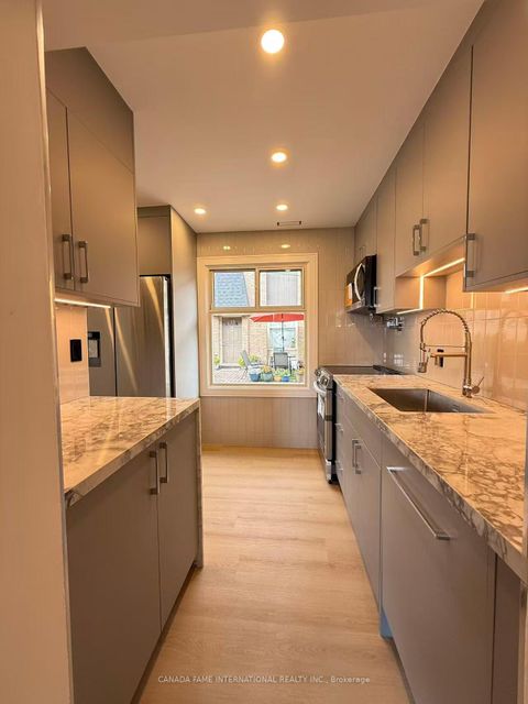 Photo 16 at 52 - 16 Rexdale Boulevard, Kipling, Toronto