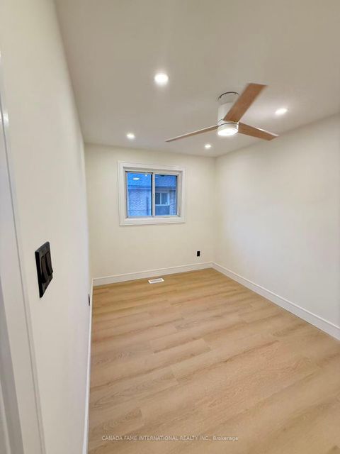 Photo 23 at 52 - 16 Rexdale Boulevard, Kipling, Toronto