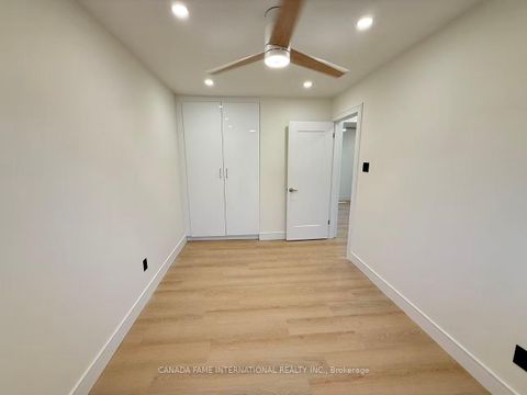Photo 26 at 52 - 16 Rexdale Boulevard, Kipling, Toronto