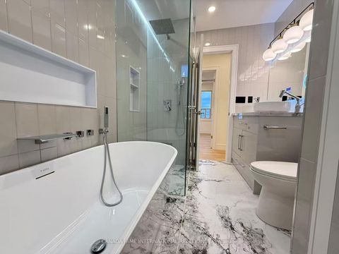 Photo 31 at 52 - 16 Rexdale Boulevard, Kipling, Toronto