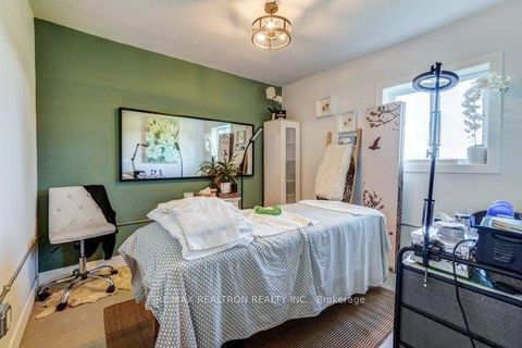 Photo 34 at 402 - 149 Church Street, Schomberg, King Photo 34 at 402 - 149 Church Street, Schomberg, King