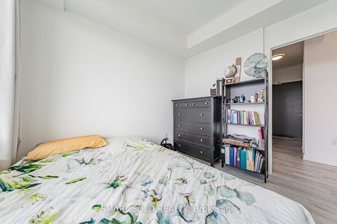 Photo 17 at N1303 - 7 Golden Lion Heights, Newtonbrook East, Toronto